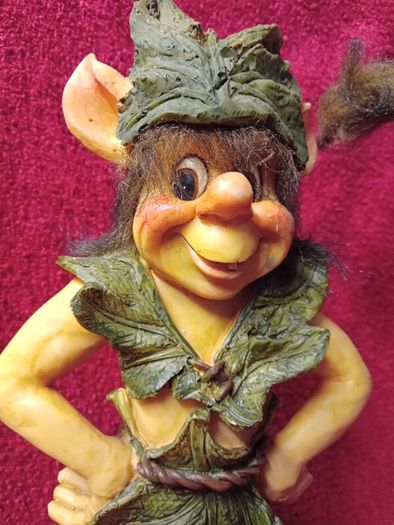 Anthony Fisher  ( Longtailer ) Pixie Figurine