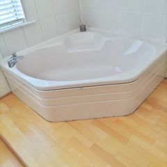 Bathroom set