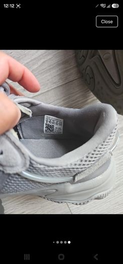 Genuine women's Ozweego trainers UK7.5