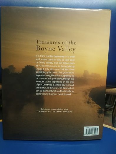 Treasures of the Boyne Valley - Peter Harbison
