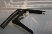 Guitar Capo w/ Pin Puller