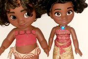 Disney Moana dolls with music