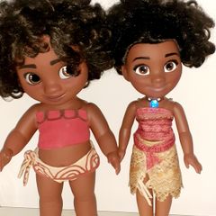 Disney Moana dolls with music