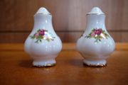 Royal Albert Salt &amp; Pepper In Old Country Roses Pattern