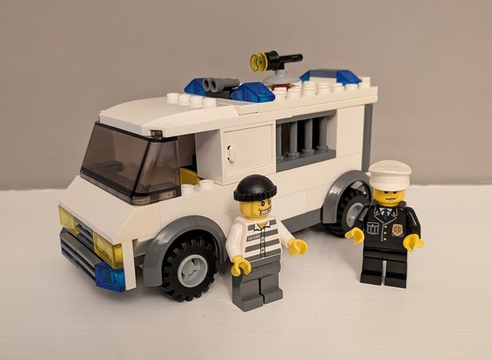 Lego Town City Police - Prisoner Transport - set  7245-1 - released 2005