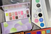 K - beauty eyeshadow palettes Korean