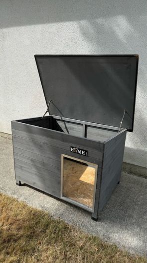Dog Kennel and Dog Run