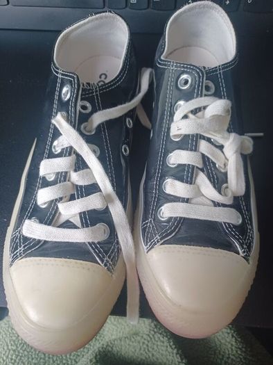 converse runners