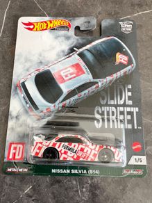 Nissan Silvia S14 Formula Drift hot wheels premium