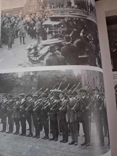An Irish Century / 1845-1945/ From the Famine to World War 2/ Stephen Small / 1998
