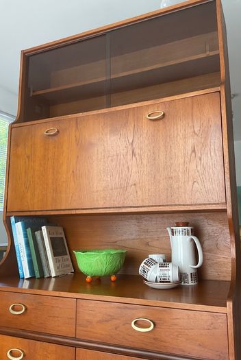 Mid. Century sideboard?drinks cabinet