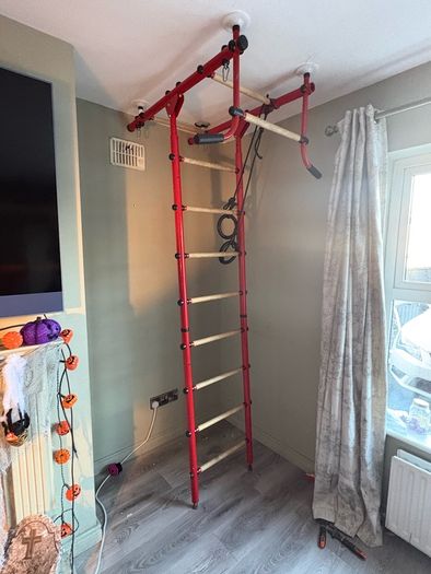 indoor climbing frame