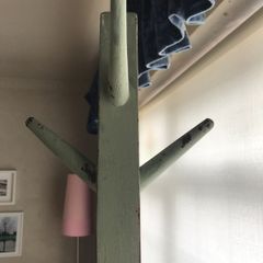 coat stand