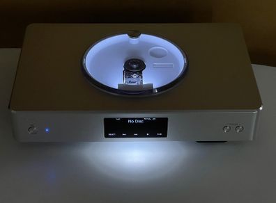 Rare Technics OTTAVA SU-C550  All in one Amp CD player Streamer Hi-Res Audio WiFi Bluetooth high end system Titanium Silver pristine condition