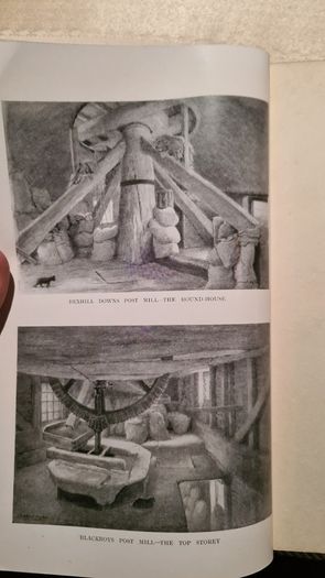 Walker's Quarterly. Rare 1930.windmills In Sussex By G. M. Fowell. Illustrated & Data Coloured By A. Ford Hughes. First Edition Paperback In Good Condition Complete With Walker's. Monthly Pull Out. See Photos.