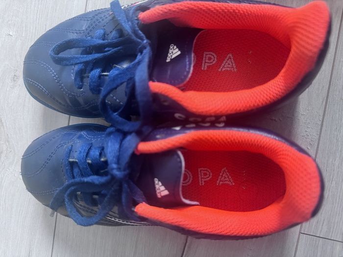 Adidas runners ( size uk-12)