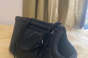 black cat carrier