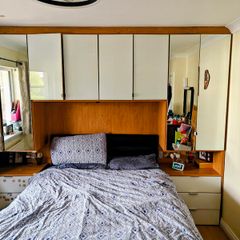Integrated Cupboard in great condition