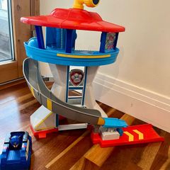 Paw Patrol lookout tower