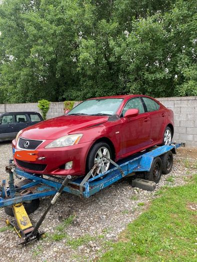Lexus IS 220d for breaking!