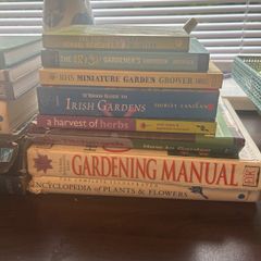 Gardening Books (14)