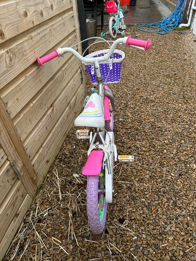 Girls bike