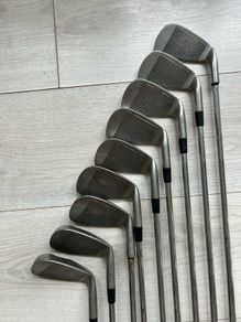 Dunlop Left-Handed golf irons 3-SW+ Nike Bag