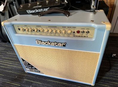 Blackstar Club 40 HT Mk2 Limited Edition - Black and Blue