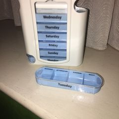 7 day medication holder.