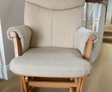 Gliding nursing chair