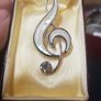 Modern Music Note brooch. Image 2