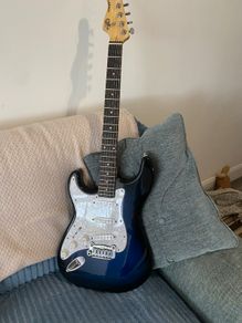 G&L Tribute