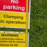 no parking sign Image 4