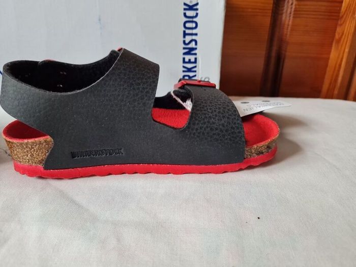 Birkingstock milano kinder desert soil black Size 8.5 eu 28 brand new boxed