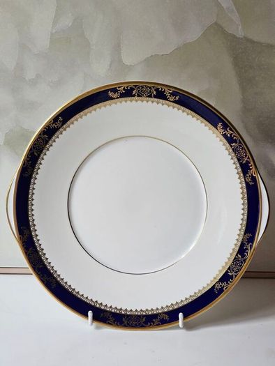Royal Crafton Bone China "Viceroy" Tea Set