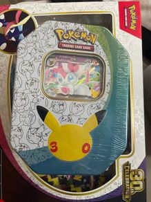 Pokemon 30th Anniversary Sylveon Tin