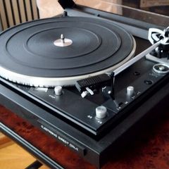 Hi End Dual 704. Direct Drive.Golden era 77-78's.Turntable Like New! Original made in Germany