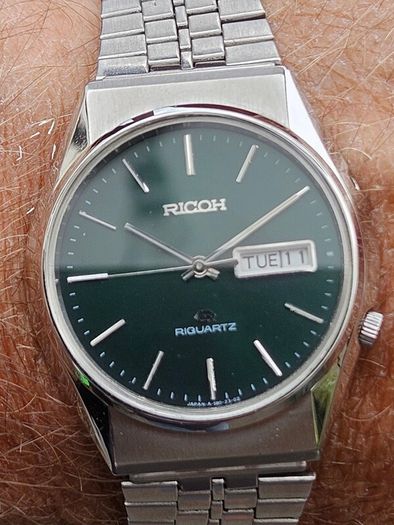 Watch Ricoh Riquartz. Vibtage.