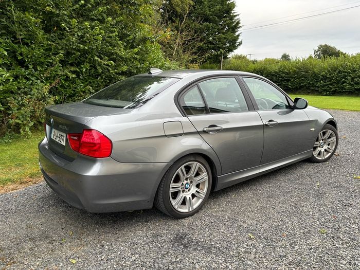 2011 BMW 320D M sport Lci (Leather seats ,SatNav)