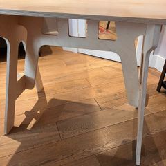 Flying Elephant-like Office Desk