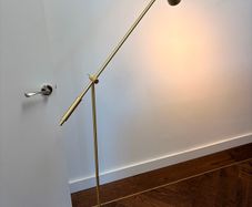 Hubble Read Floor Lamp - Brass