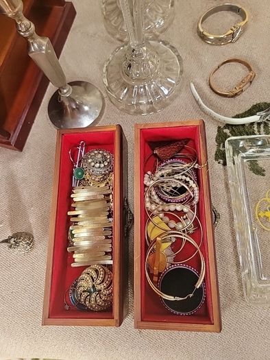 antiques