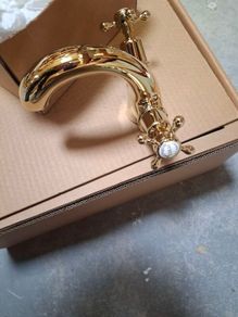 Burlington gold mono basin mixer