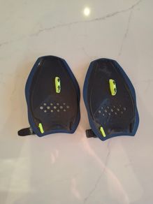 Swimming paddles
