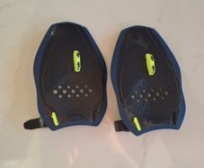 Swimming paddles