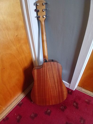 Taylor 110ce