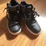 Nike trainers blue with metallic blue tick Image 4