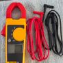Fluke 353 True RMS Clamp Meter Image 2