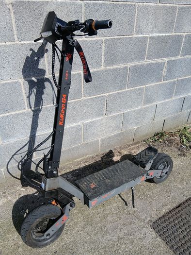 kukirin G4 scooter