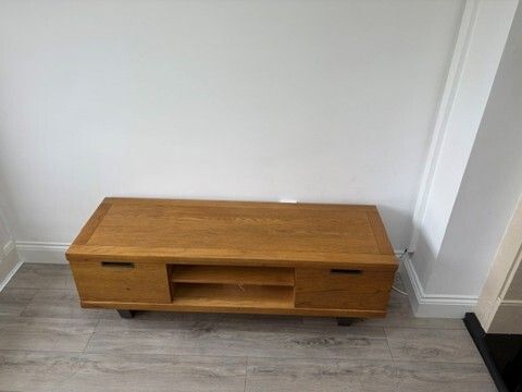 TV Stand- Oak